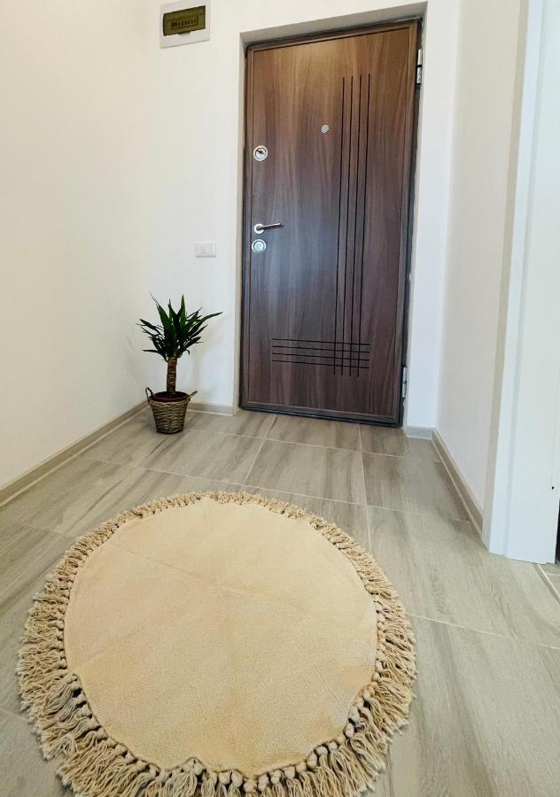 Q Royal Apartment - Palas Center Yaş Dış mekan fotoğraf